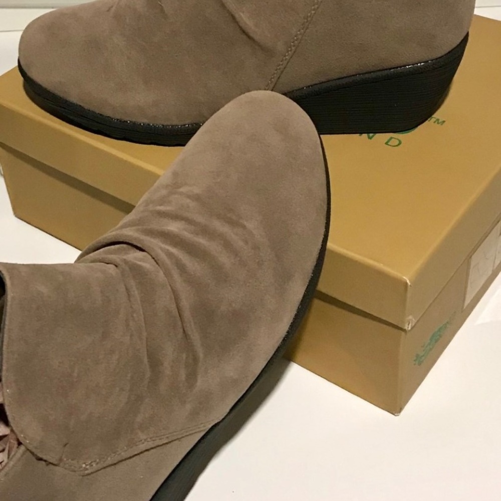 Taupe Ankle Boot, Faux Suede, Sz 7.5 - NEW